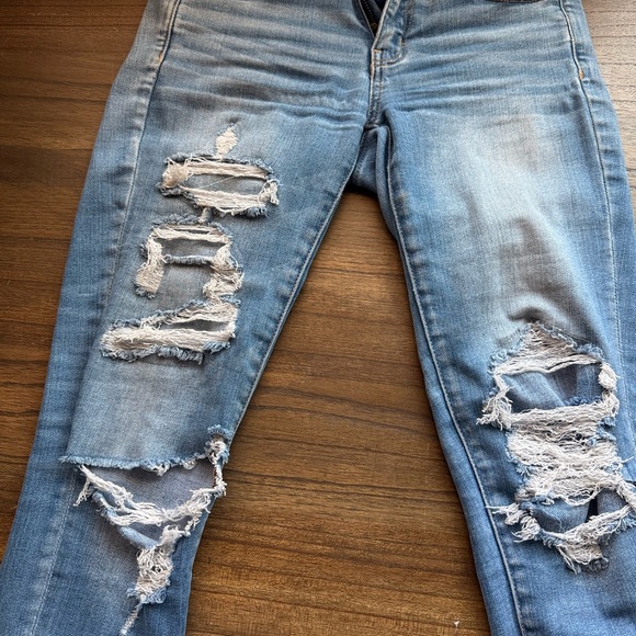 Distressed Blue - Picture 3 of 6